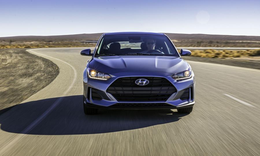 Hyundai Veloster 2018 года  (NA) (фото 19 из 37)